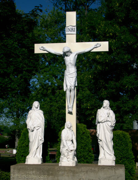Statues at
Appleton Highland Memorial Park Cemetery