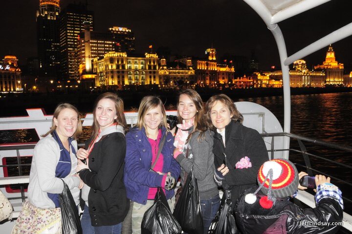 Ferry ride on the Huang Pu River at night