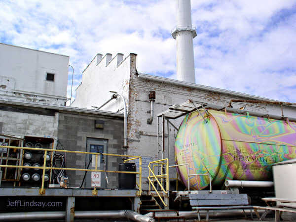 An industrial scene from Oneida Flats. I colored the tank a little.