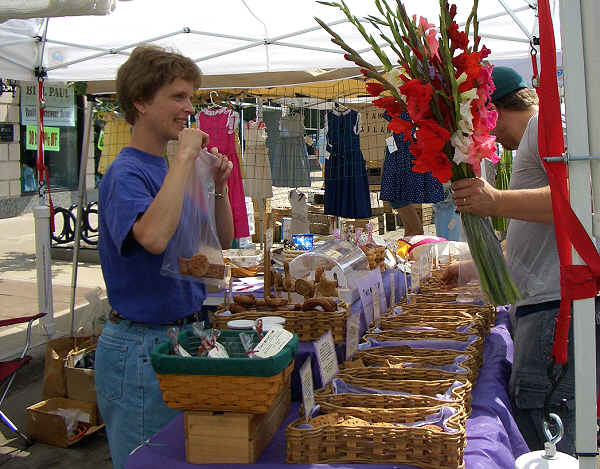 A booth offering outstanding dog biscuits at Appleton's farmers' market. Photo courtesy of a Japanese friend.