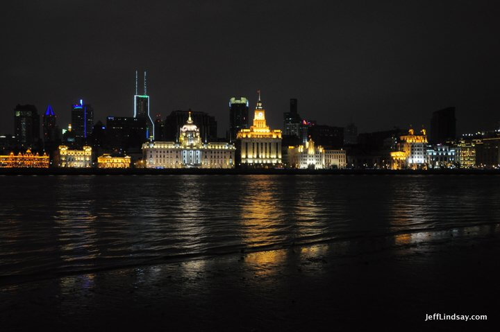 More of the buildings along the Puxi side of the Bund