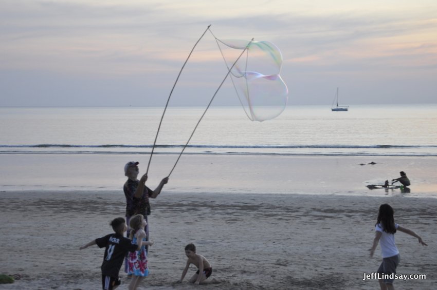 More magical bublles thrilling parents and children alike at Lanta Island, Jan. 2017.