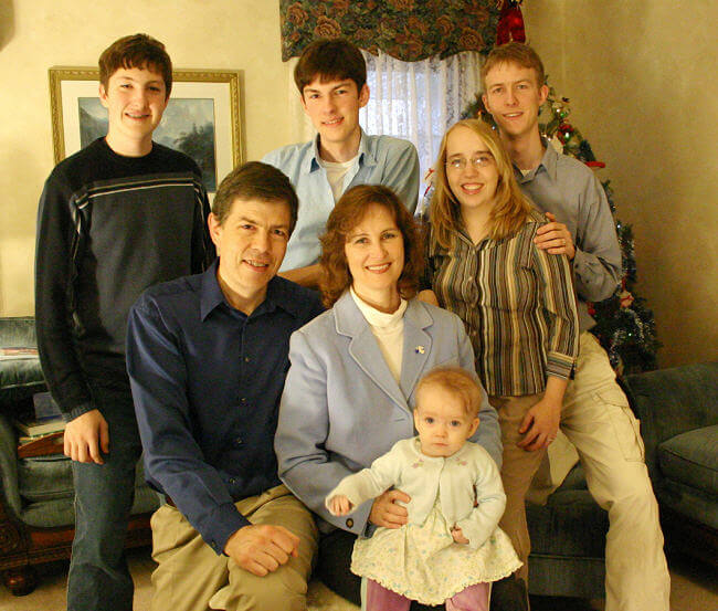 Most of the Lindsay Family, with granddaughter Anna, Dec. 29, 2006.
