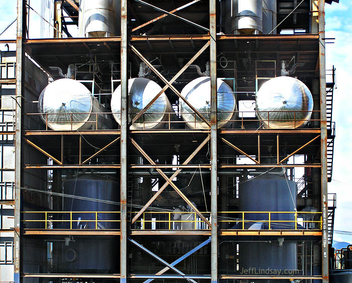 Tanks near Mexico City, Nov. 2009.