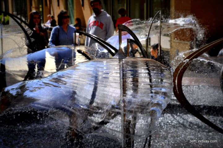 City Creek Mall: water sculpture